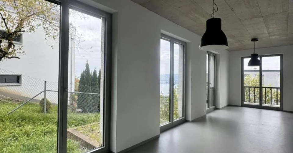Inspirierende Büro- und Atelierräume mit Seesicht in repräsentativer Liegenschaft