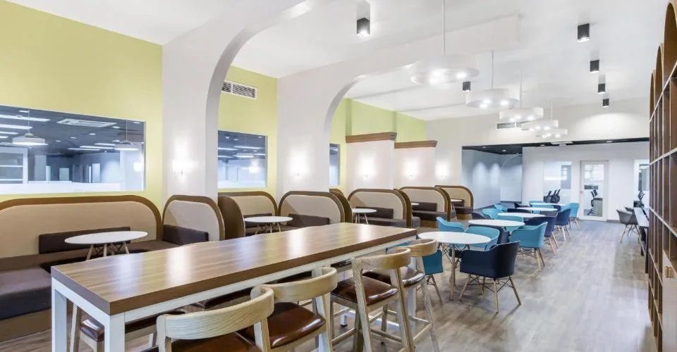 Coworking-Zugang in Regus Spoom Kriens