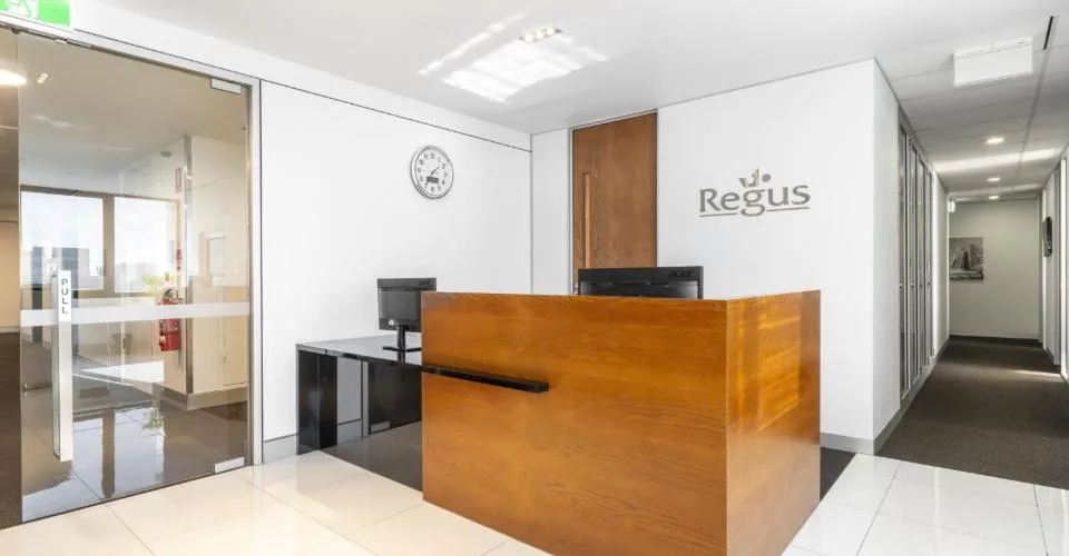Eigener Schreibtisch in Regus Spoom Kriens