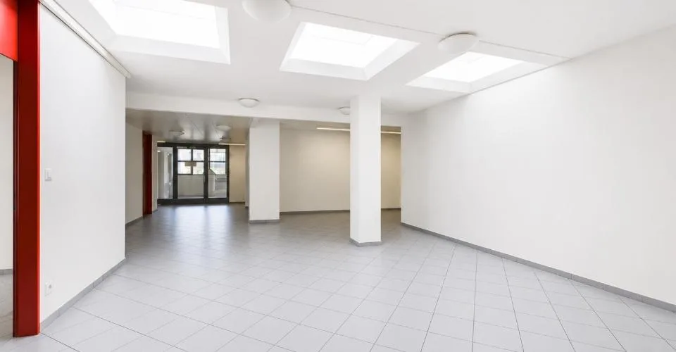 Flexible Büroflächen mit Entwicklungspotenzial an zentraler Lage