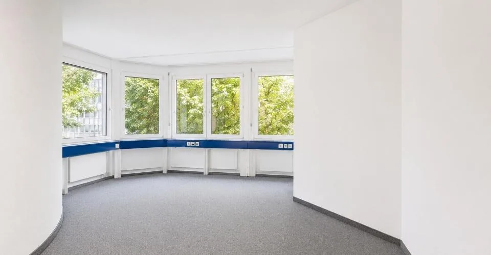 Flexible Büroflächen mit Entwicklungspotenzial an zentraler Lage
