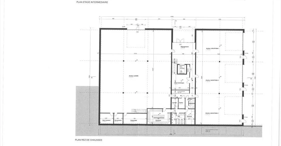 Bureaux de 200 à 440 m2 env. lumineux - 900 m2 env. au total