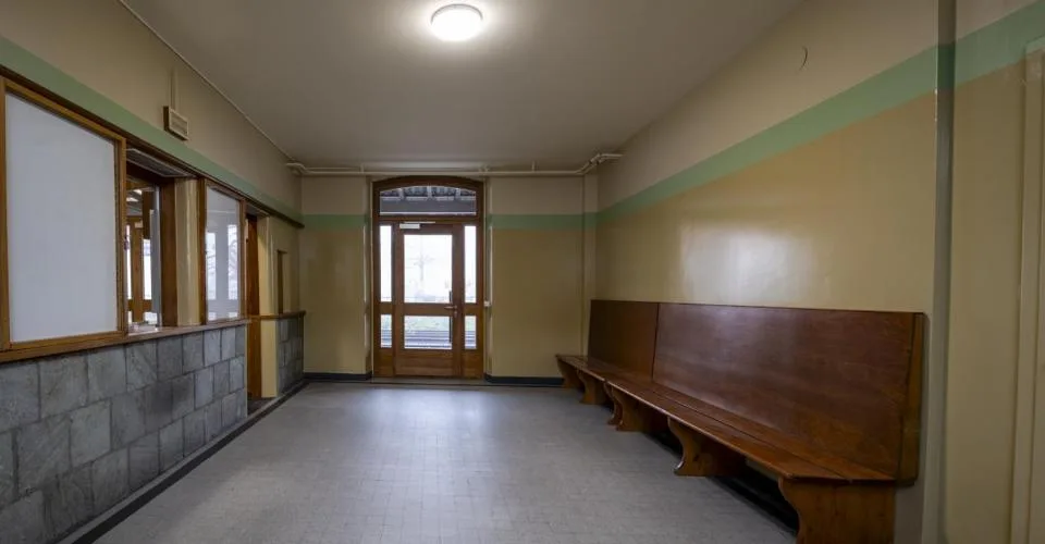 Espace de bureaux récemment rénové à la gare de Kerzers