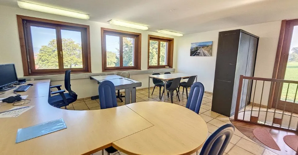 Bureaux - locaux commerciaux modulables de 68 m² à Domdidier - FR