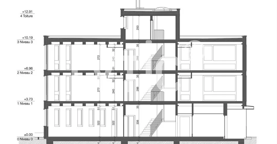 Locaux, atelier, bureaux de 245 m2 à louer à Châtel-St-Denis