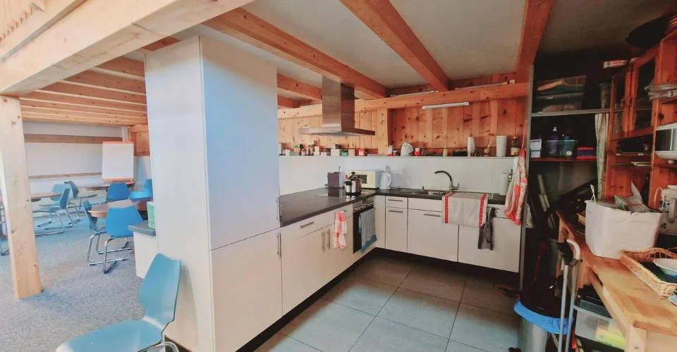 Bureaux atypiques avec cachet à louer – Bourguillon (Fribourg)