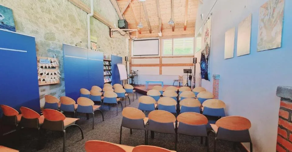Bureaux atypiques avec cachet à louer – Bourguillon (Fribourg)