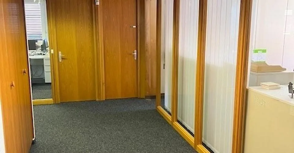 Bureaux de 458 m² (divisibles en deux unités ou plus) près du centre de Fribourg