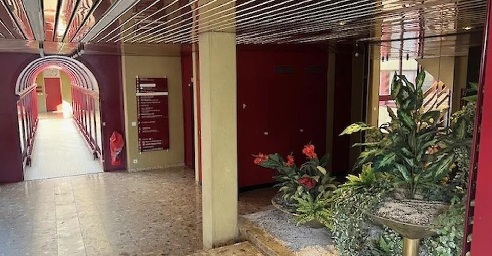 Bureaux de 458 m² (divisibles en deux unités ou plus) près du centre de Fribourg
