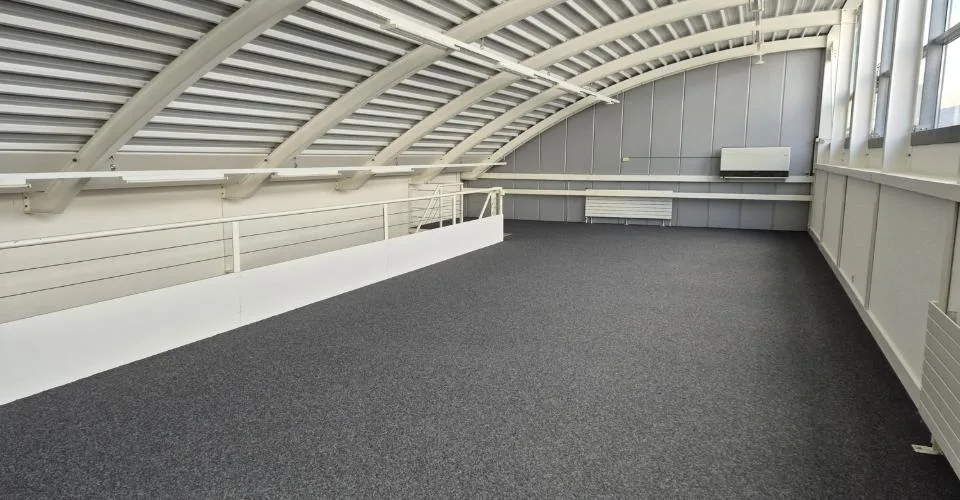 Surface de bureaux attractive dans la zone industrielle André-Piller