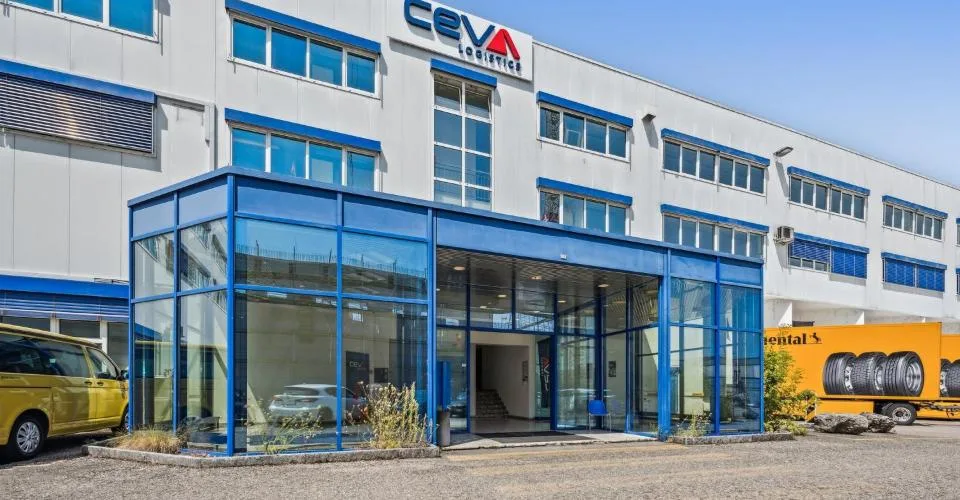 Espace de bureau spacieux dans un emplacement central