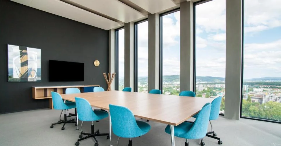 Büroräume für 5 in Spaces Grosspeter Tower
