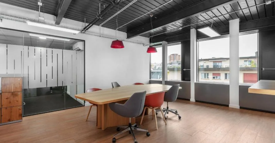 Privater Büroraum für 3 in Regus City Centre