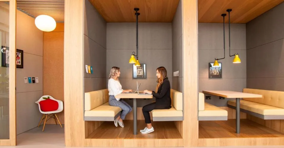 Flexible Arbeitsplätze in Spaces Grosspeter Tower