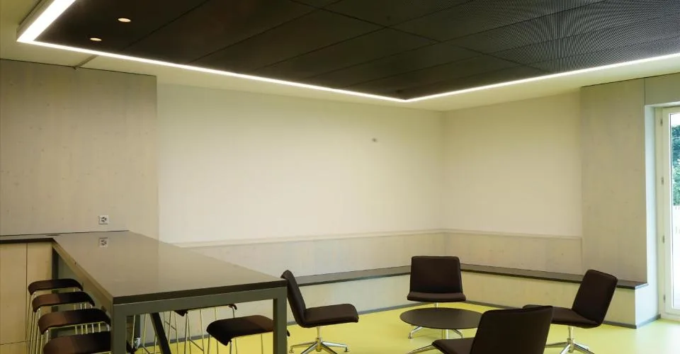 Votre nouvel emplacement d'entreprise vous attend!