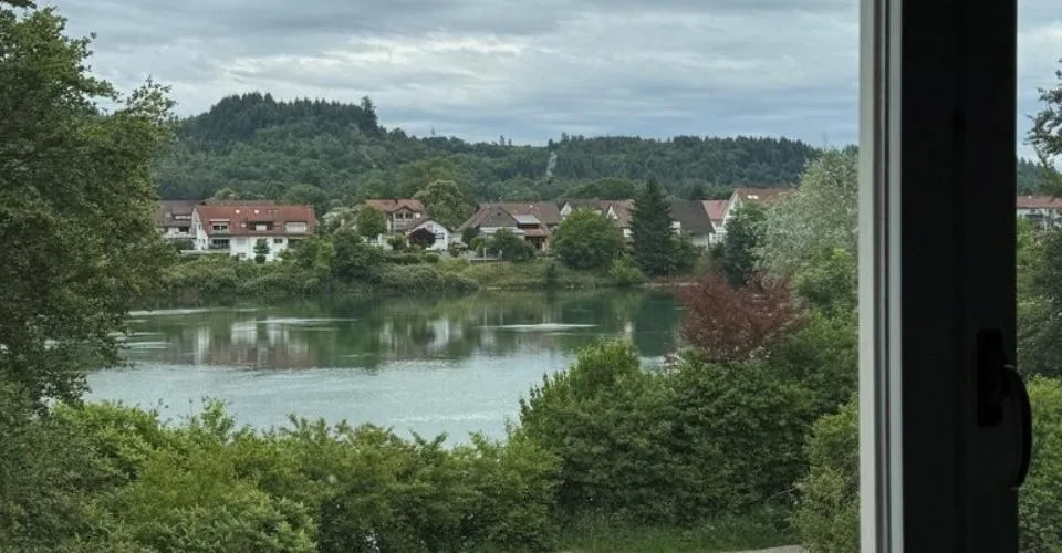Attraktive Gewerbefläche im Industriegebiet - direkt am Rhein