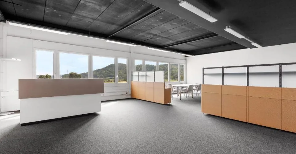Espace de bureau attrayant dans un emplacement central à Oberentfelden