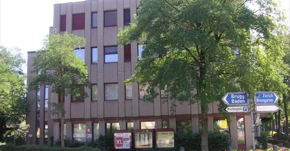 208 m2 de surface de bureaux au centre de Wohlen