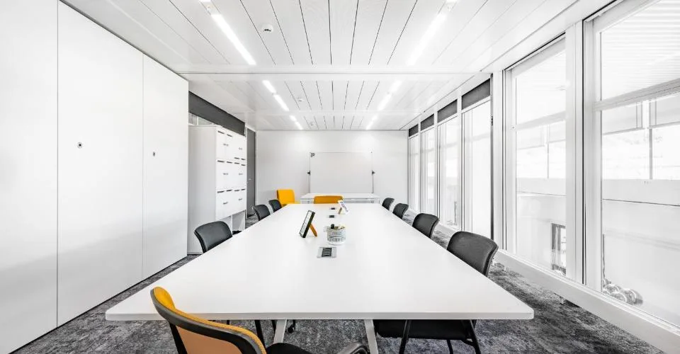 Espaces de travail Konnex ! Bureaux meublés et flexibles au cœur de Baden