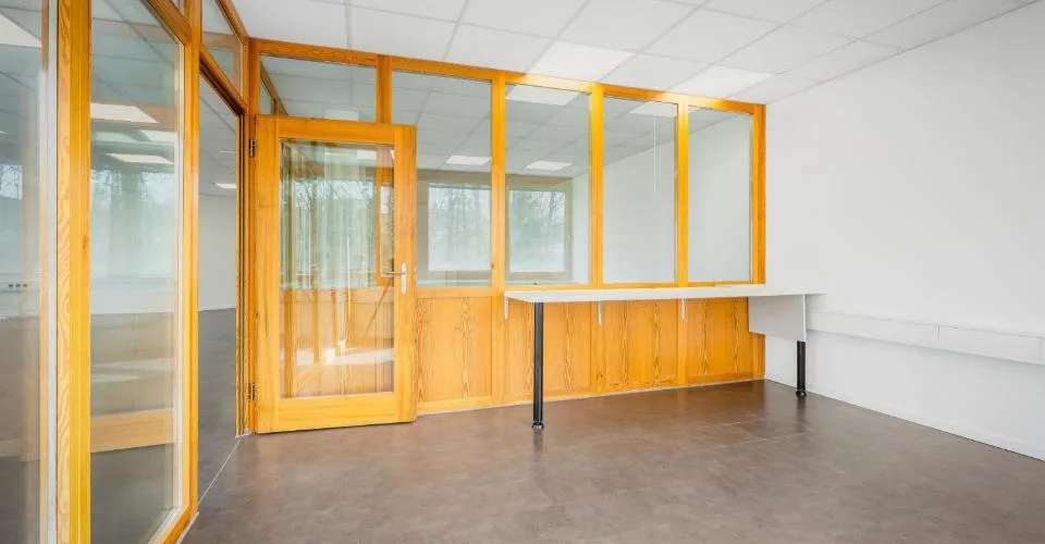 Bureau lumineux - locaux d'exercice