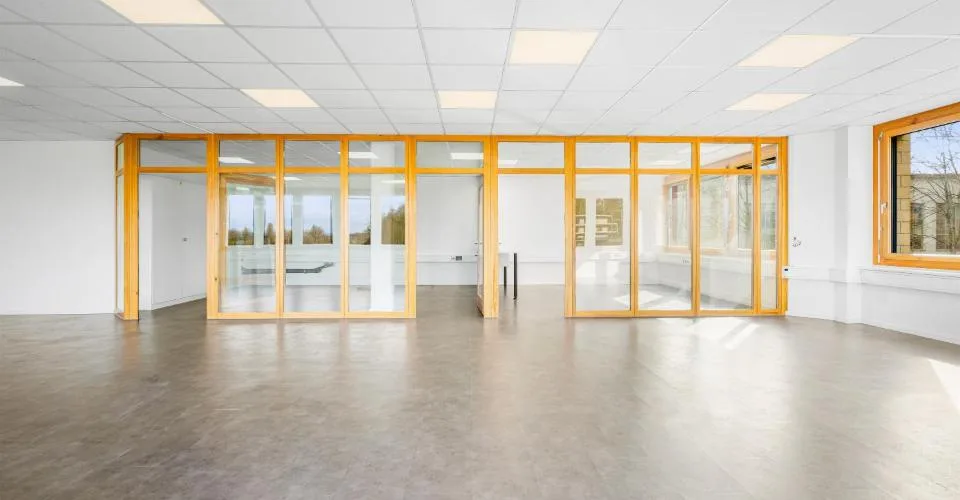 Bureau lumineux - locaux d'exercice