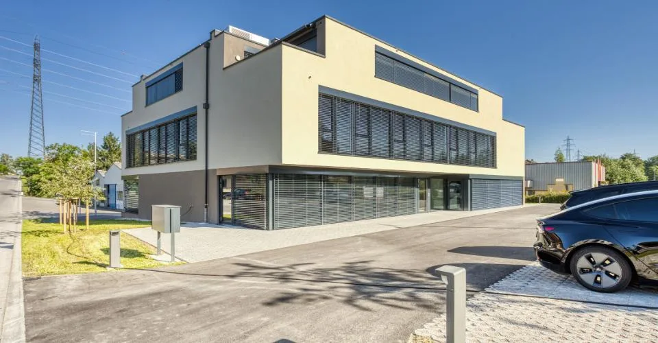 Et si vos bureaux et votre showroom étaient sous le même toit ?