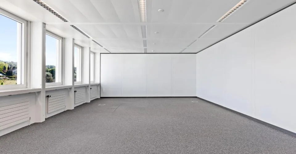 Bureaux modernes disponibles immédiatement à Renens