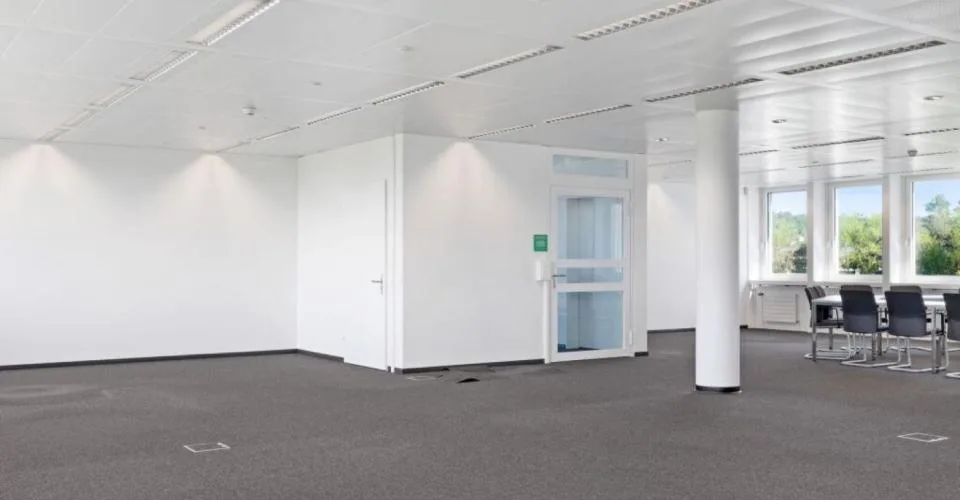 Derniers bureaux disponibles - Locaux de 111, 185 et 210 m² à Renens