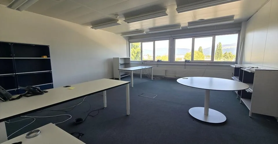 Bureau de 276m2 - Proximité autoroute-gare - Yverdon-les-Bains