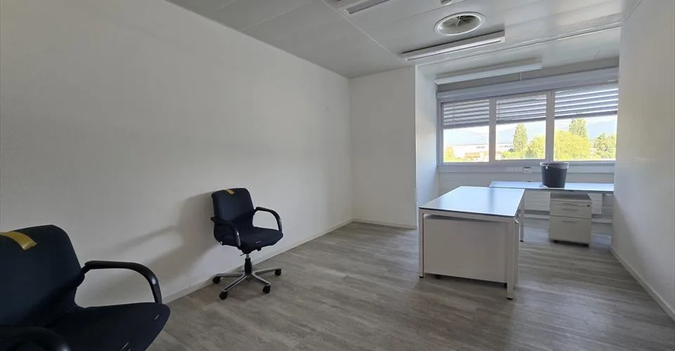 Bureau de 276m2 - Proximité autoroute-gare - Yverdon-les-Bains