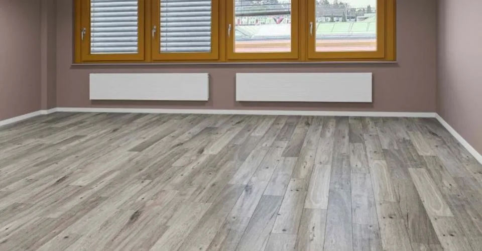 Surface de 60 m² à la Route Suisse 7 - Un espace fonctionnel et accessible pour vos projets professionnels