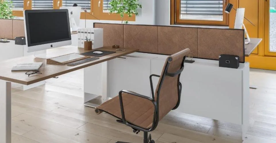 Surface de 60 m² à la Route Suisse 7 - Un espace fonctionnel et accessible pour vos projets professionnels