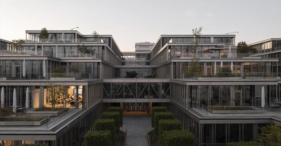 Bureaux de standing sur un campus high-tech