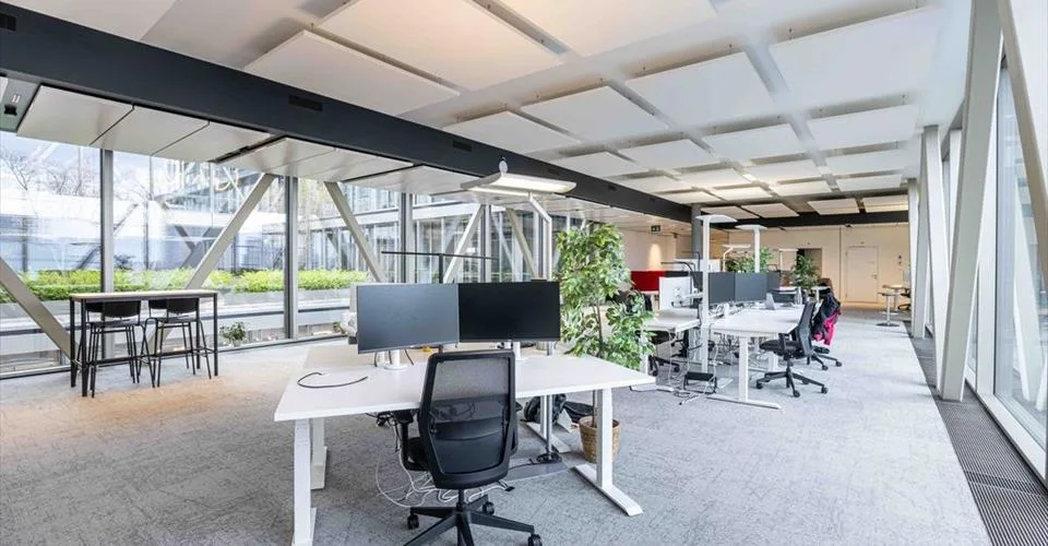 Bureaux de standing sur un campus high-tech