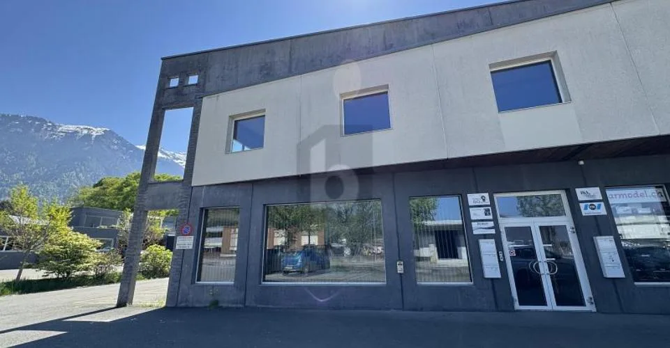 SPACIEUX, FONCTIONNEL ET LUMINEUX
