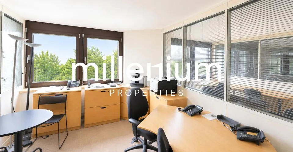 Business center – Espaces de bureaux premium face au lac