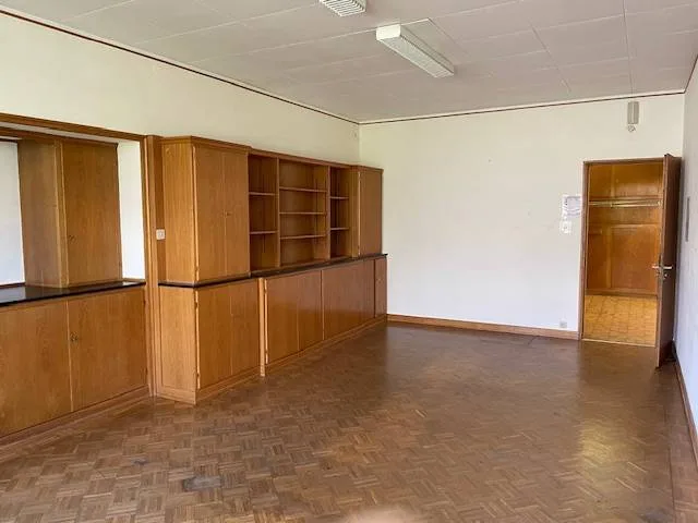 Administratif-Bureau 45 m2 à Orbe