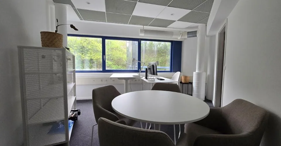 Situation optimale - Bureau Plug-and-Play de 190m2