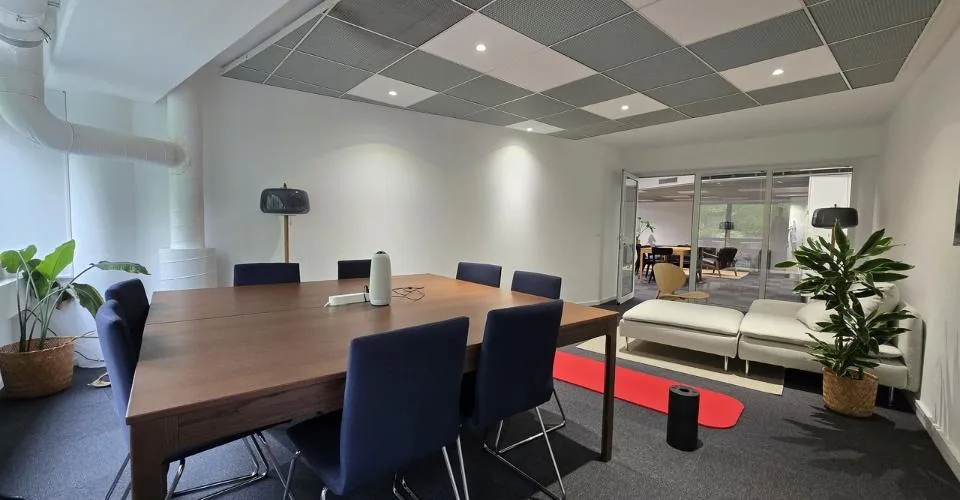 Situation optimale - Bureau Plug-and-Play de 190m2