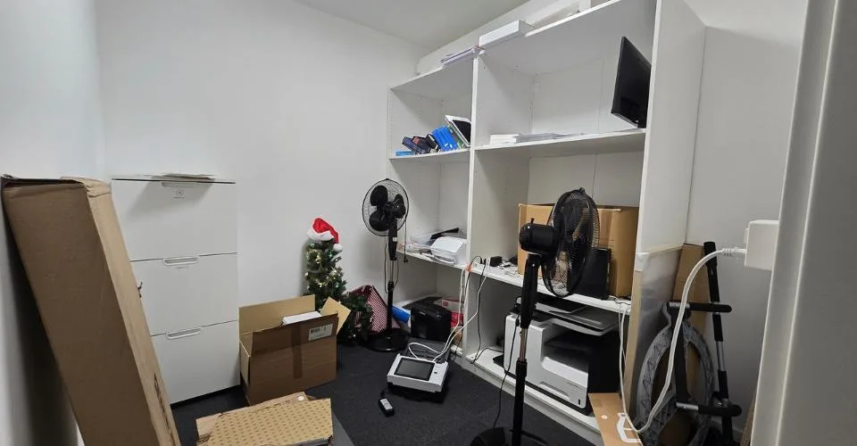 Situation optimale - Bureau Plug-and-Play de 190m2