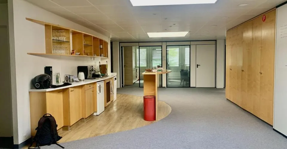 Vaud bureaux, locaux commerciaux, atelier, laboratoire, depots, Ouest lausanne