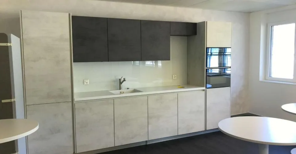 Grand plateau de bureaux de 850 m2 divisibles 450 m2 Gare CFF Morges !