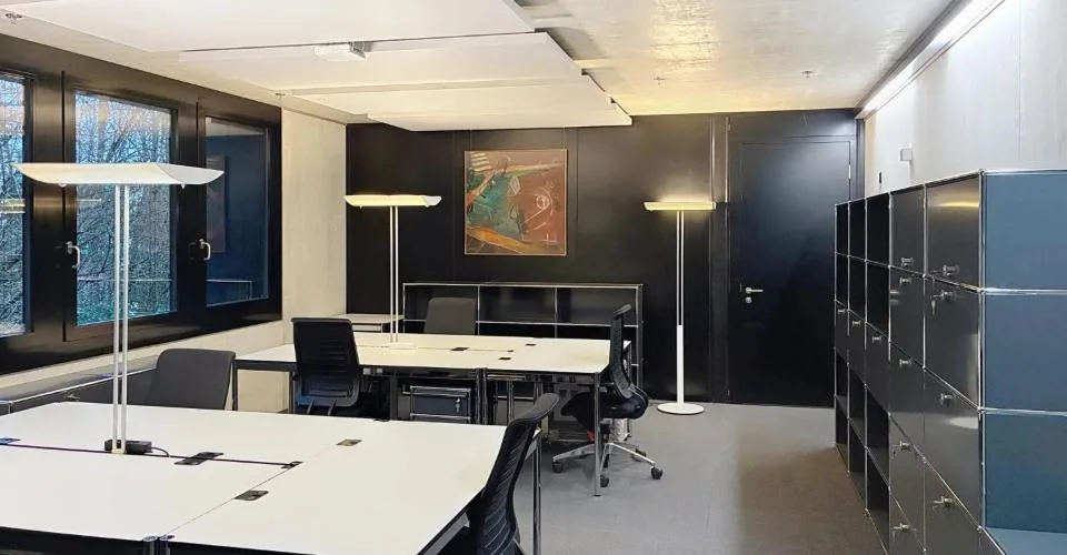 Bureau meublé de 38 m² ? Mies (FIBA - Fédération Internationale de Bas