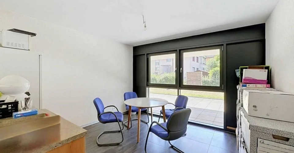 Local commercial de 108 m² à louer – Payerne