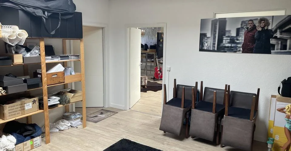 Très bel espace situé dans une Z.I. à Préverenges