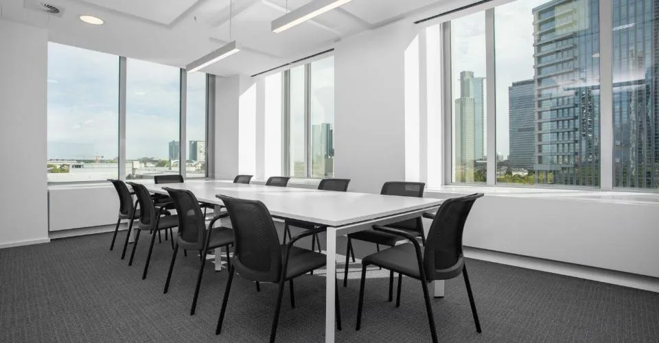 Bureau privé pour 5 à Regus Morges