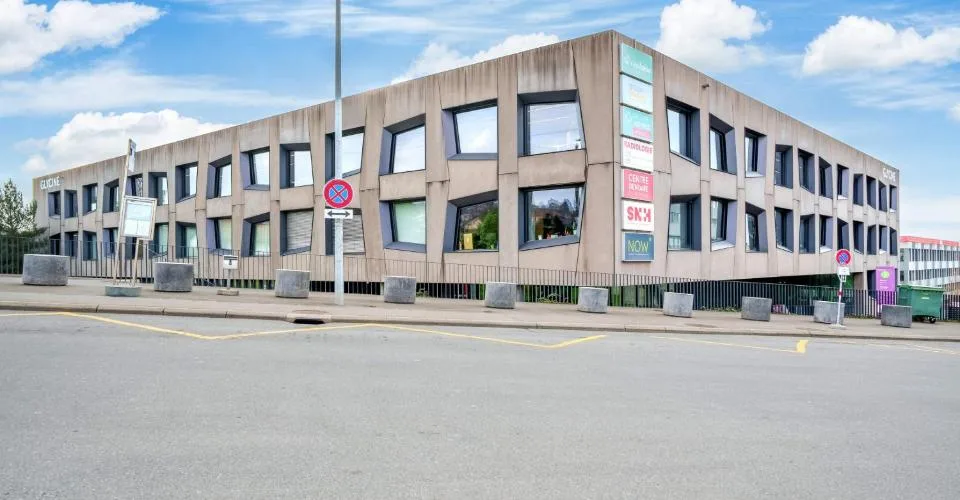 Bureaux aménagés à louer - Biopôle - divisible vue lac