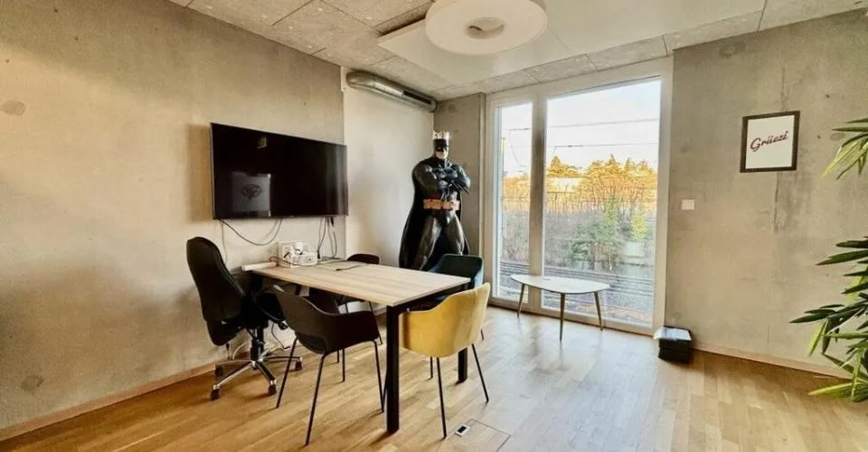 Bureau de 305m2 à louer à Morges !