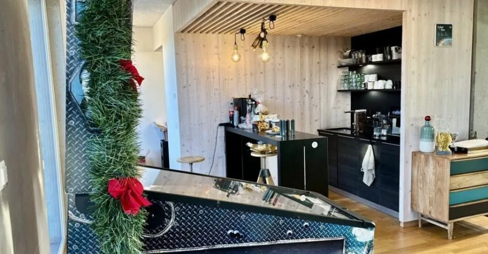 Bureau de 305m2 à louer à Morges !