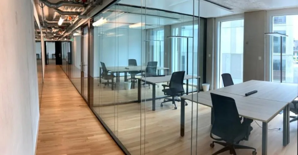 Bureau de 305m2 à louer à Morges !